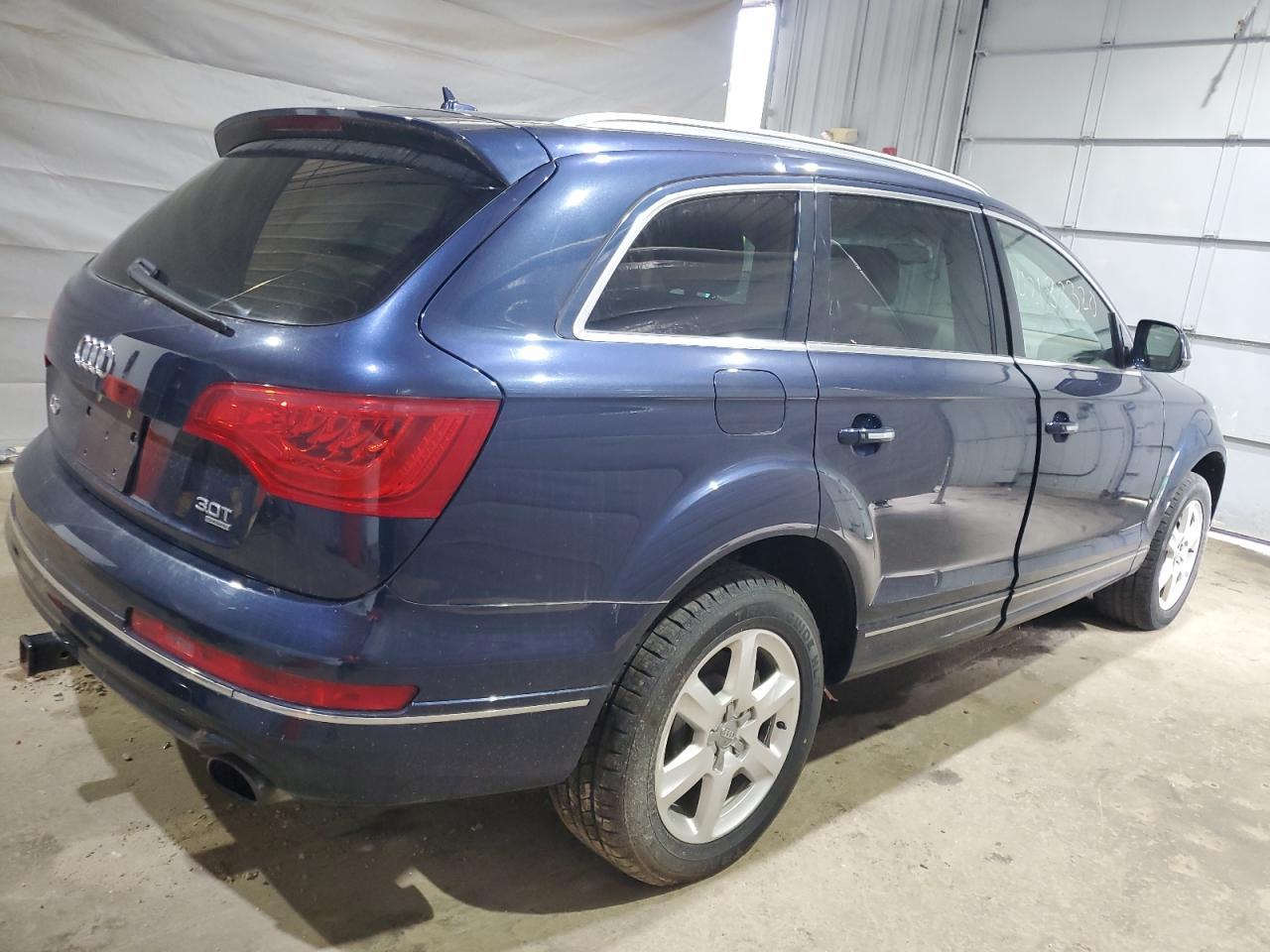 2015 AUDI Q7