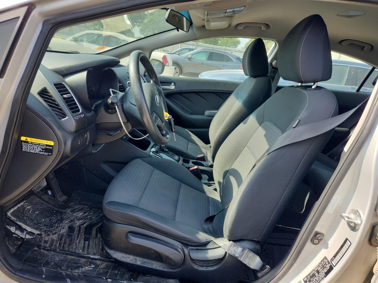 2017 KIA FORTE