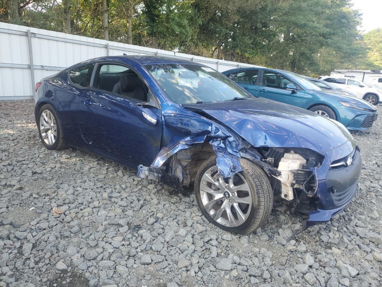 2016 HYUNDAI GENESIS