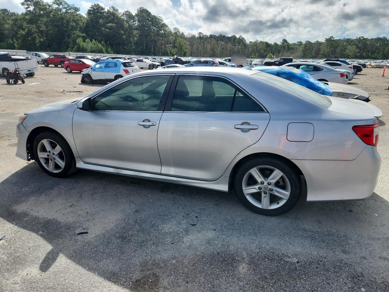 2012 TOYOTA CAMRY