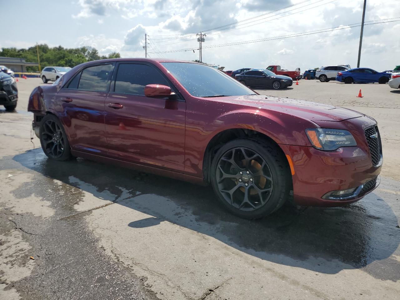 2019 CHRYSLER 300