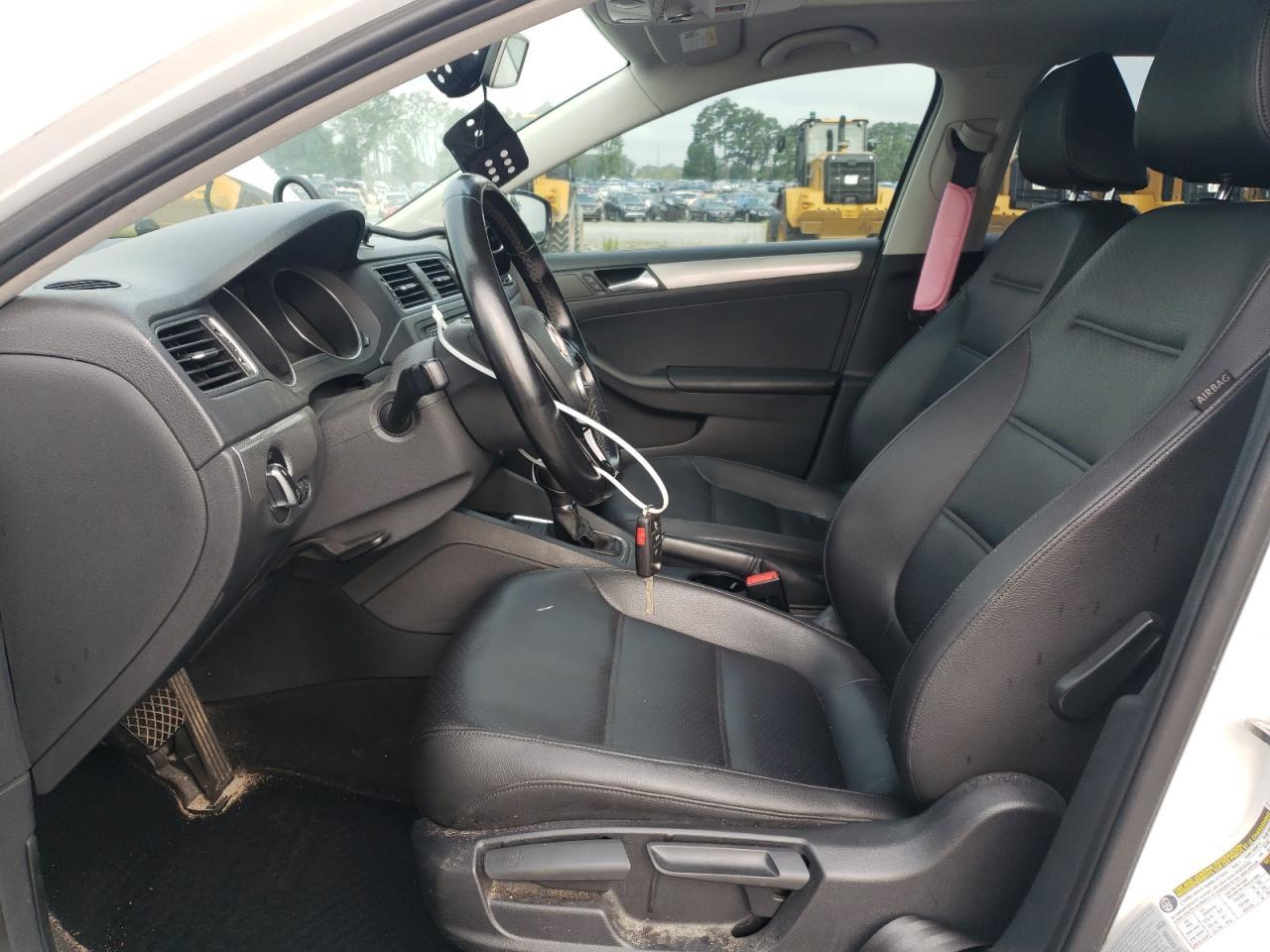 2015 VOLKSWAGEN JETTA