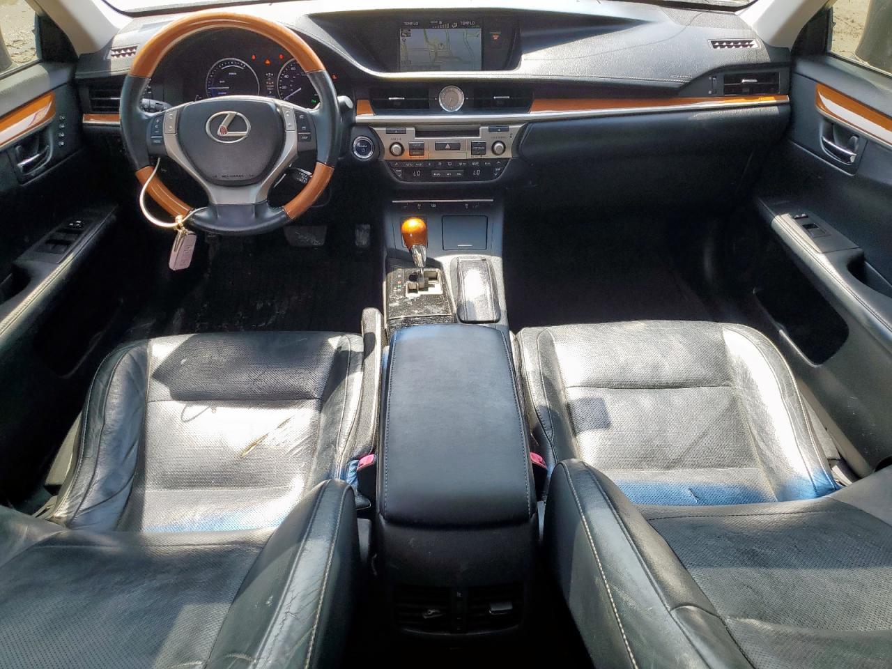 2015 LEXUS Es