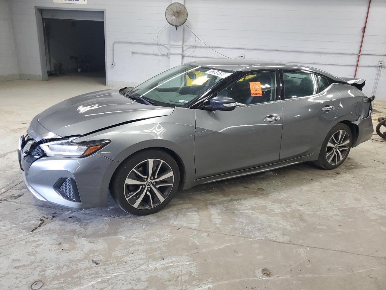 2019 NISSAN Maxima