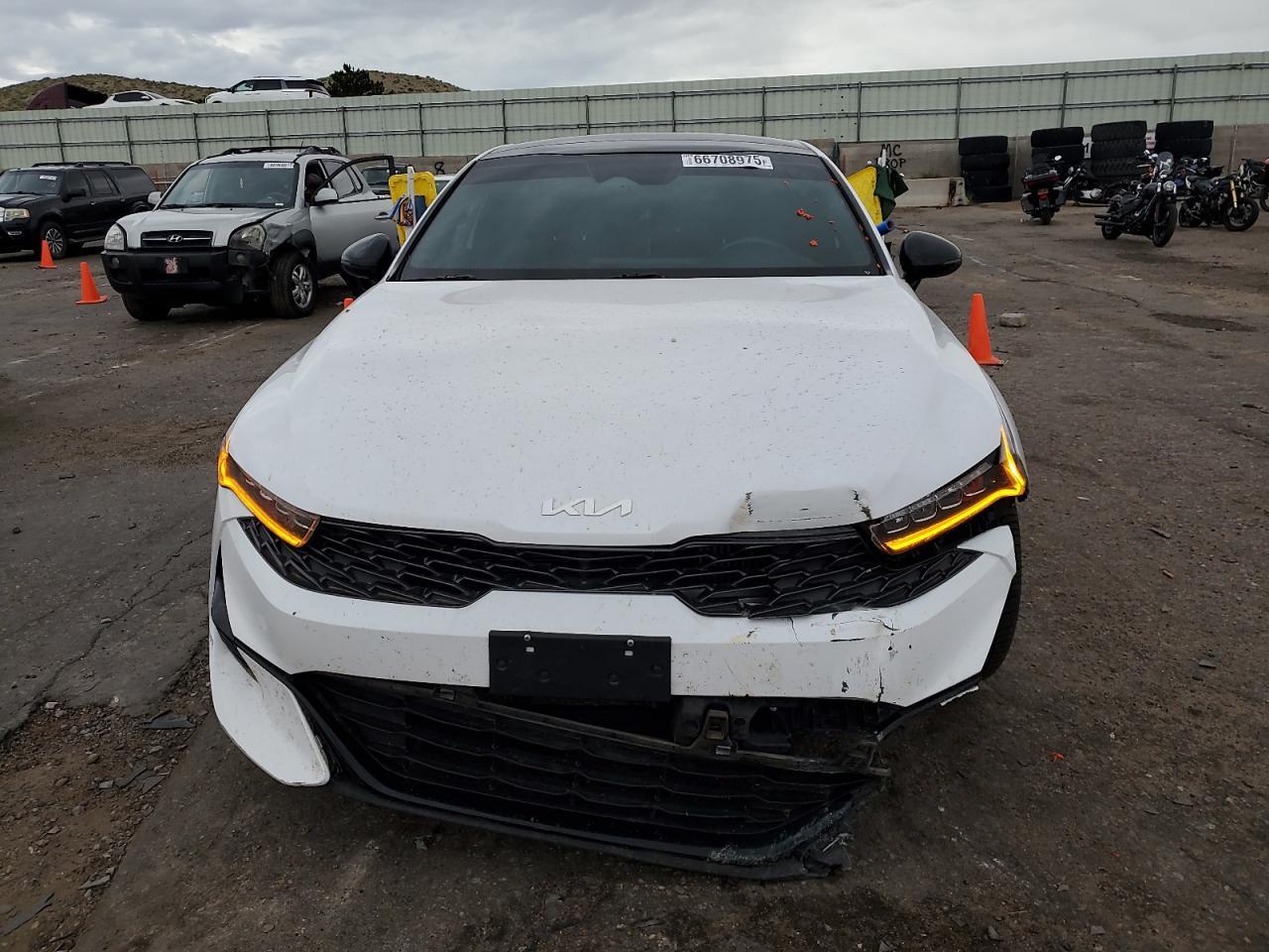 2022 KIA K5