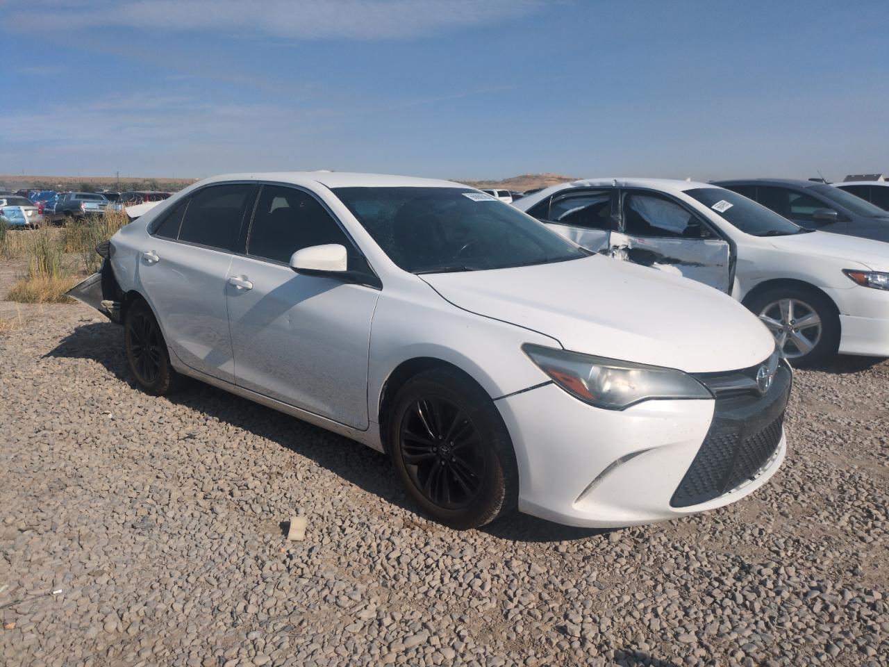 2017 TOYOTA CAMRY