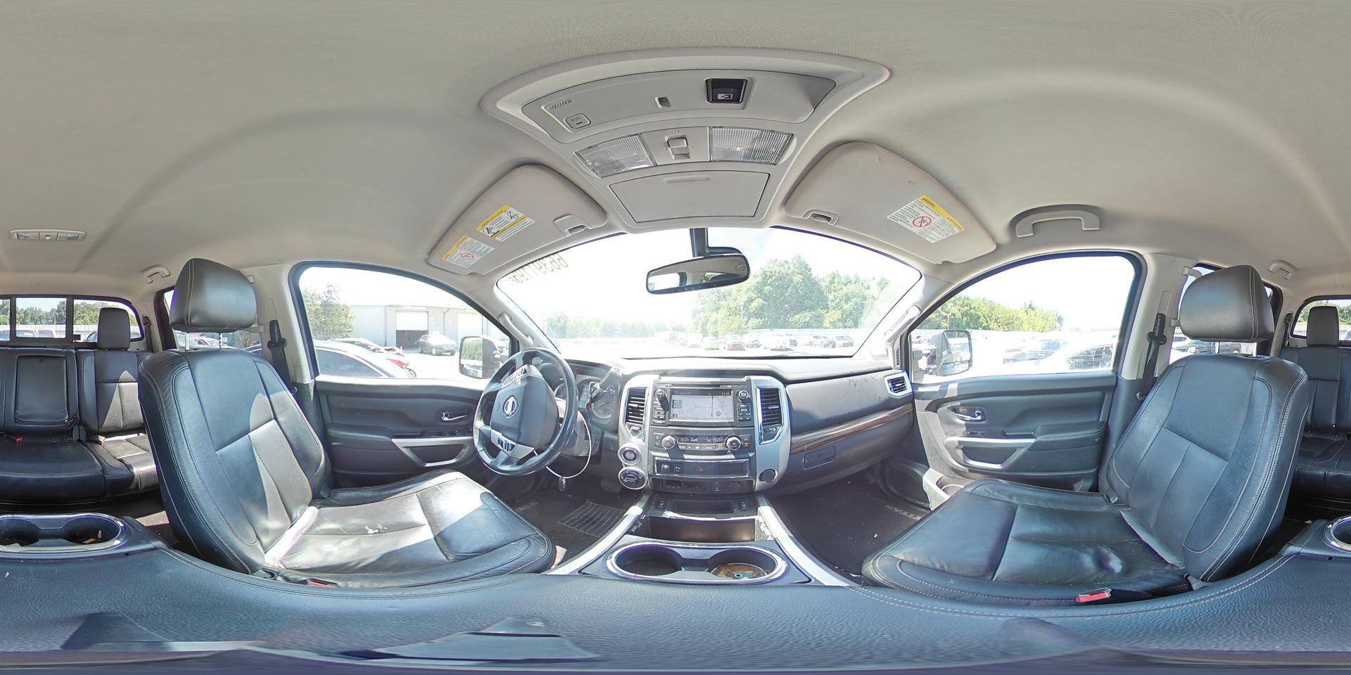 2016 NISSAN Titan
