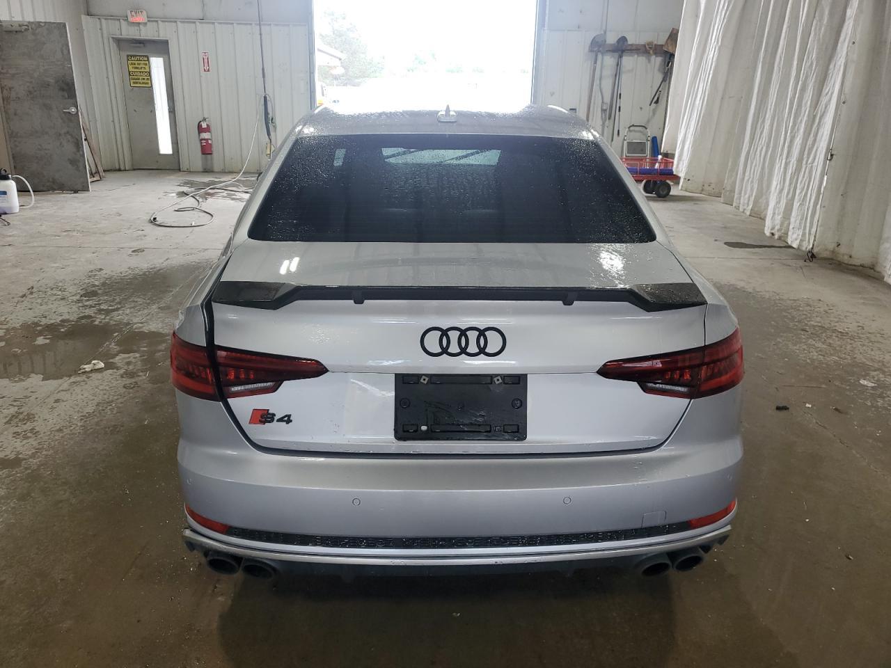 2018 AUDI S4
