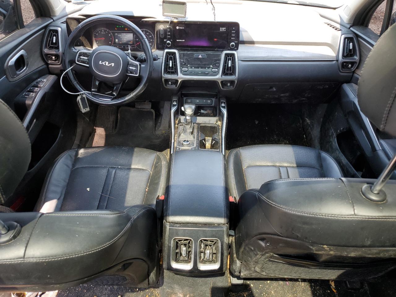 2022 KIA SORENTO