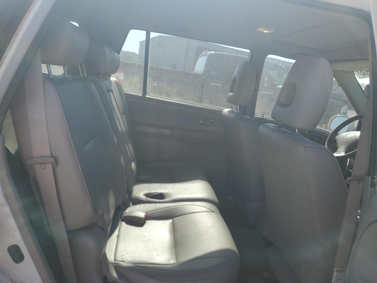 2001 SUZUKI Xl-7
