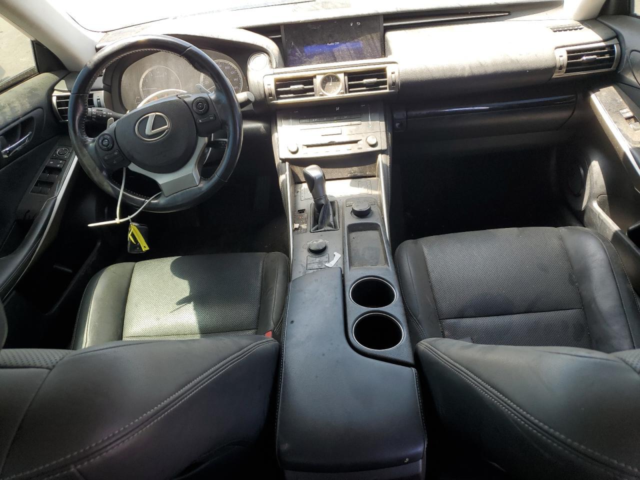 2016 LEXUS IS 300