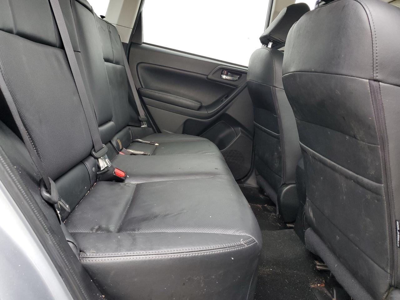 2015 SUBARU FORESTER