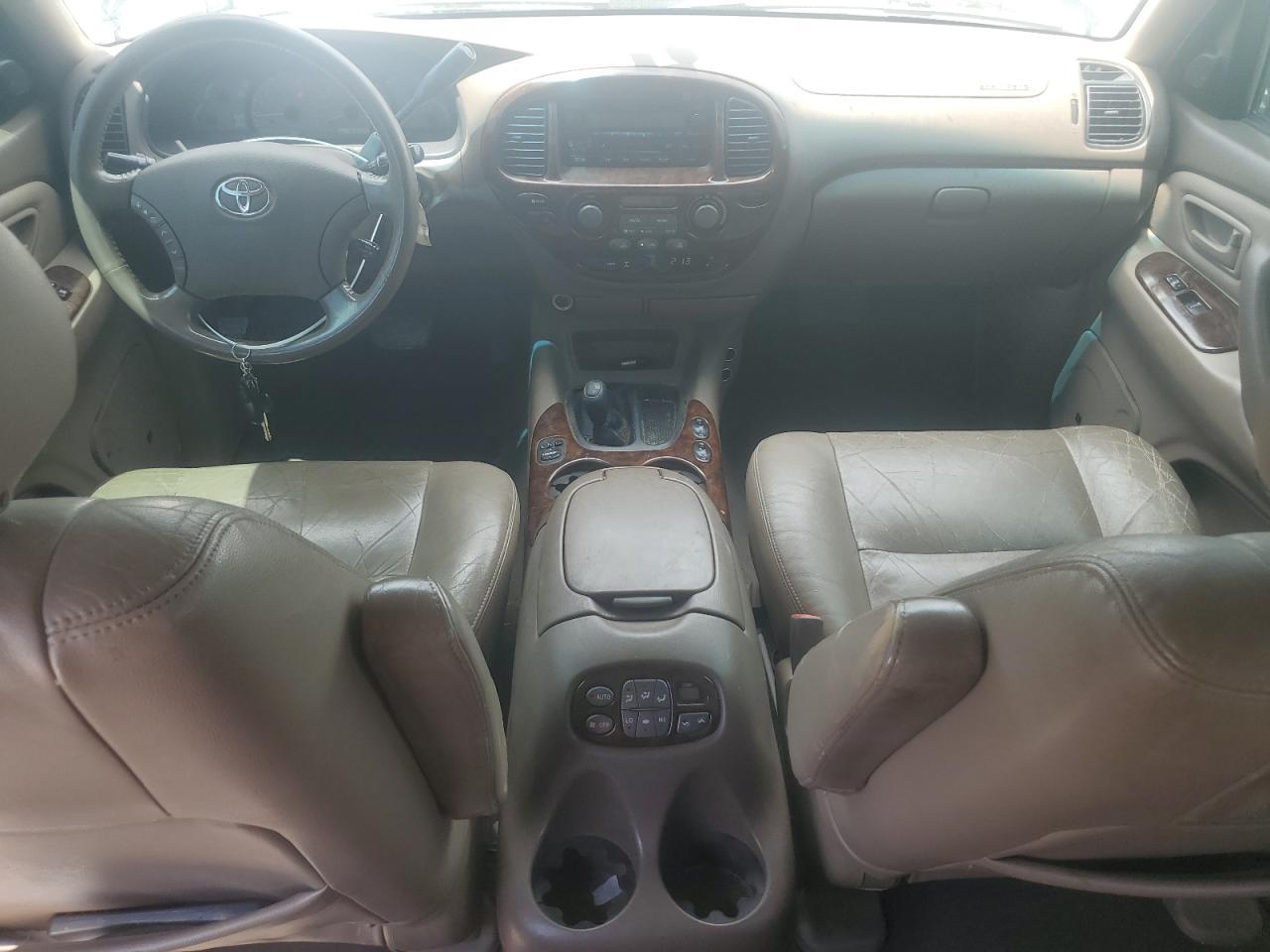 2003 TOYOTA Sequoia