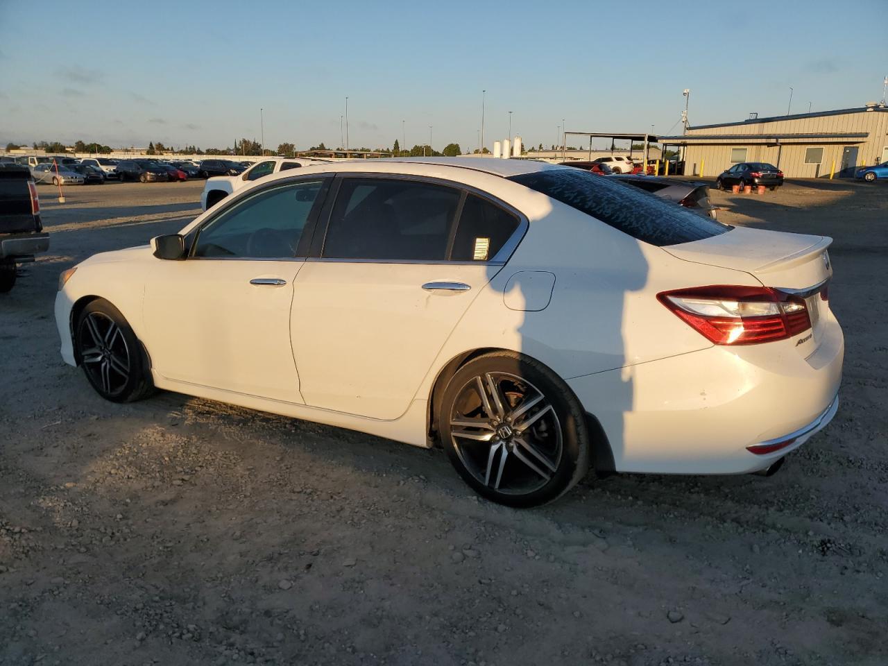 2016 HONDA ACCORD