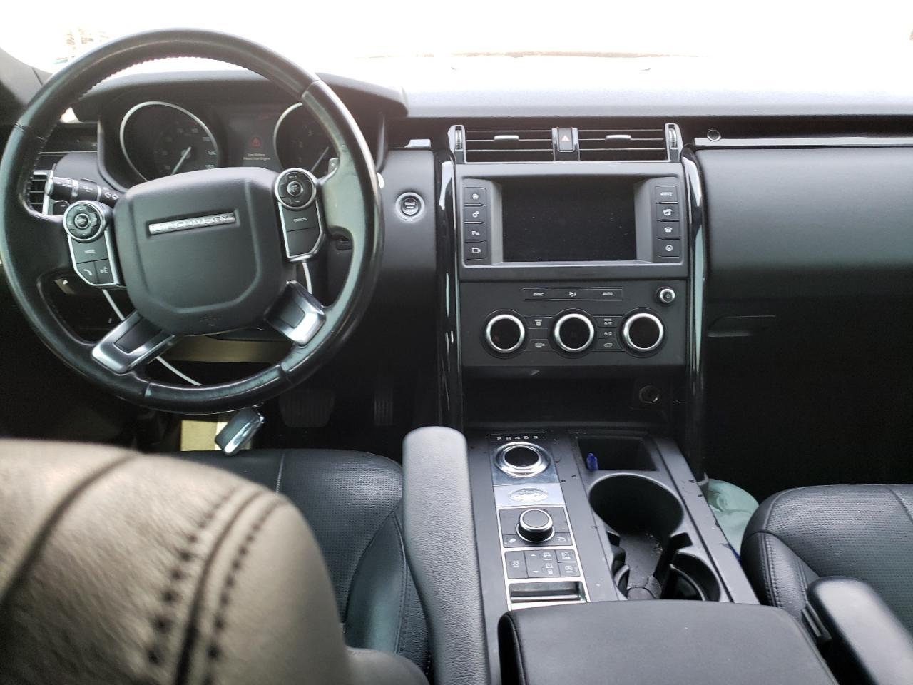 2018 LAND ROVER Discovery
