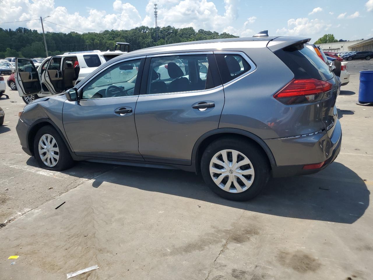 2017 NISSAN ROGUE