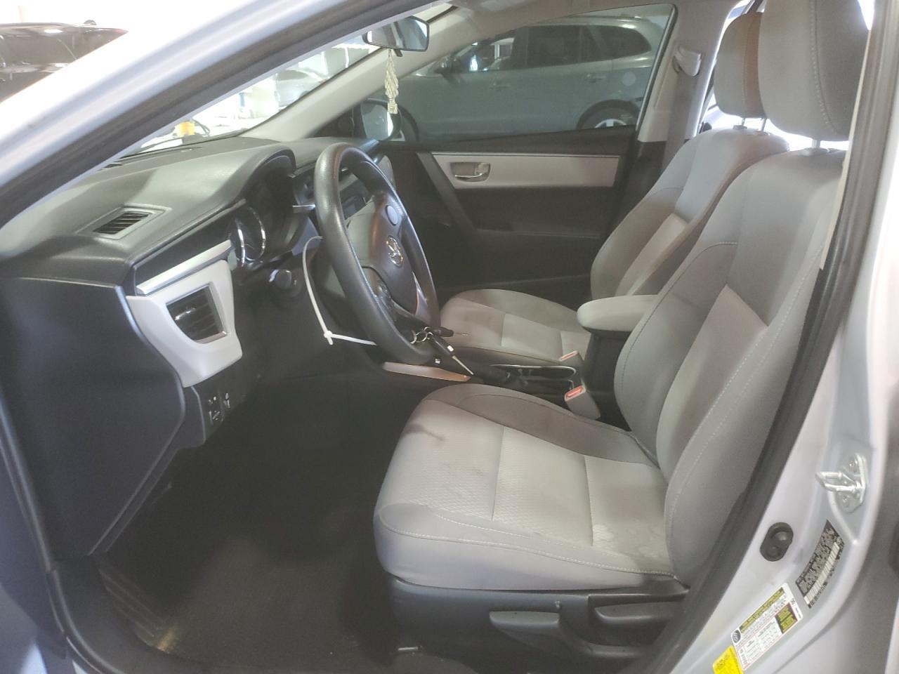 2015 TOYOTA COROLLA