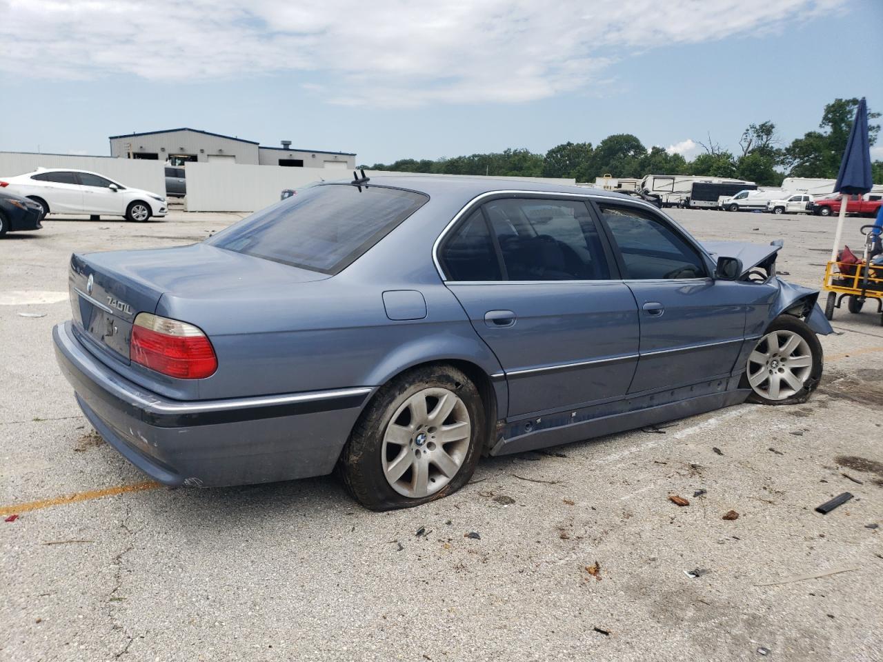 2001 BMW 7 series