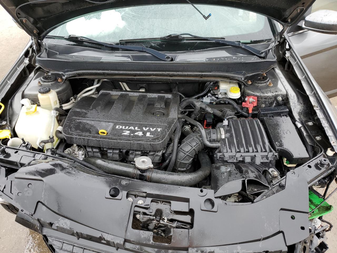 2013 CHRYSLER 200