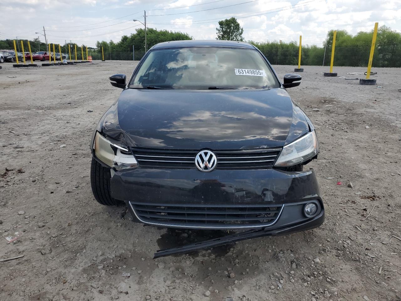 2013 VOLKSWAGEN JETTA