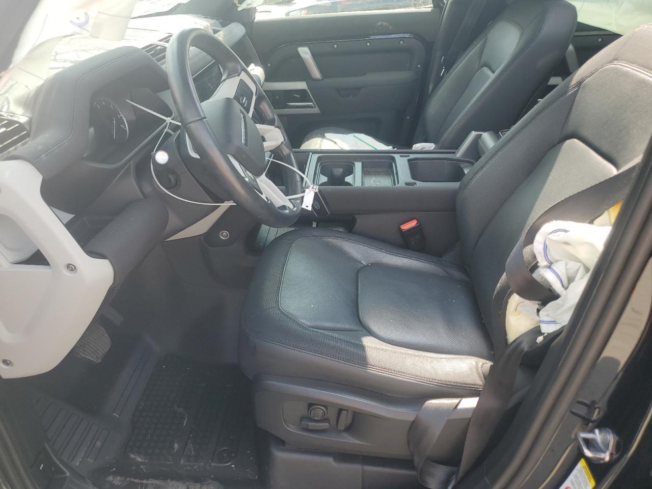 2023 LAND ROVER Defender