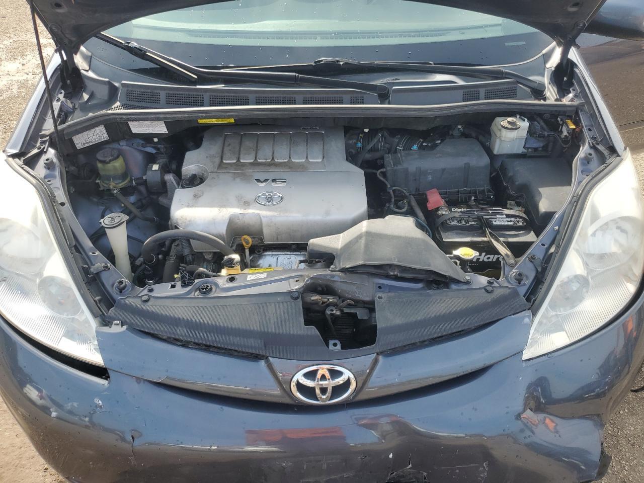 2007 TOYOTA SIENNA