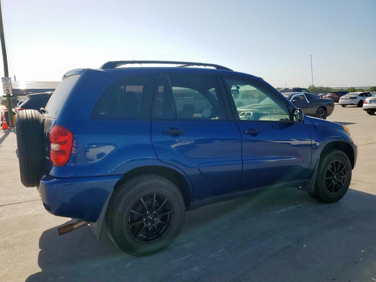 2005 TOYOTA RAV4
