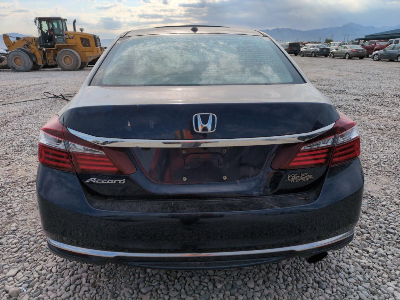 2016 HONDA ACCORD