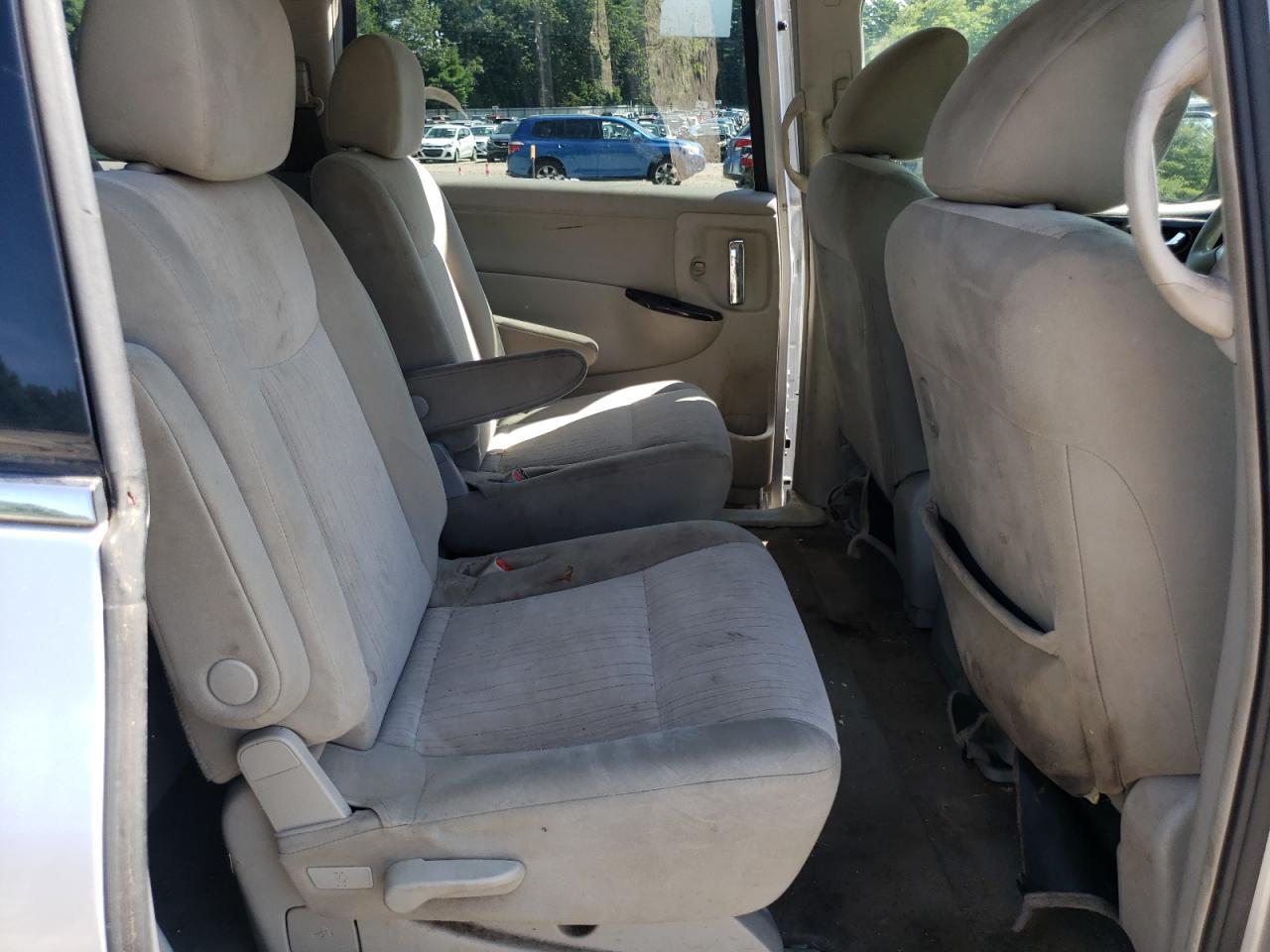 2012 NISSAN Quest