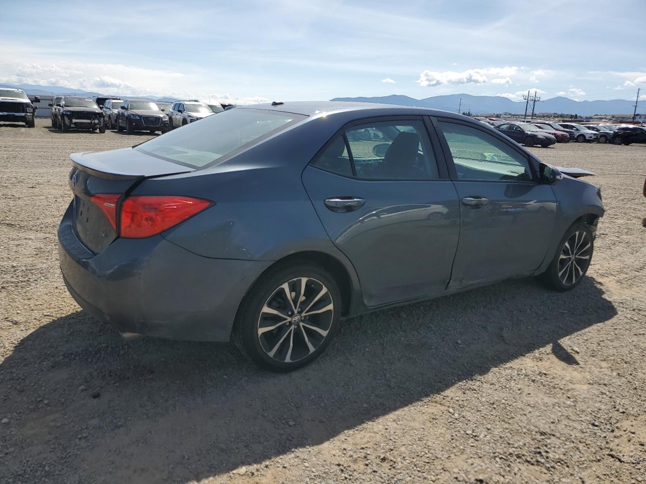 2017 TOYOTA COROLLA