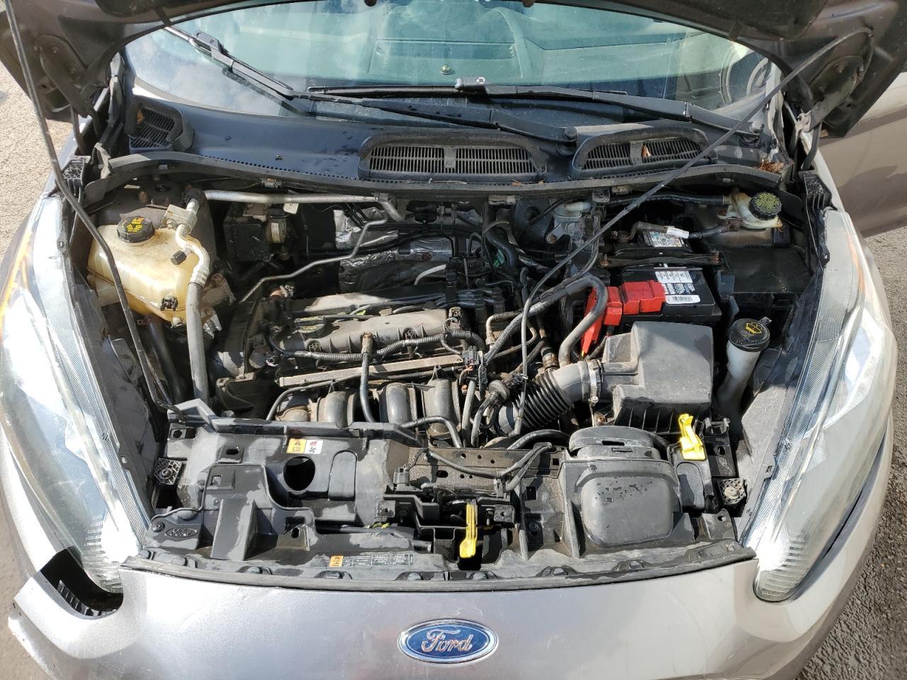 2014 FORD Fiesta