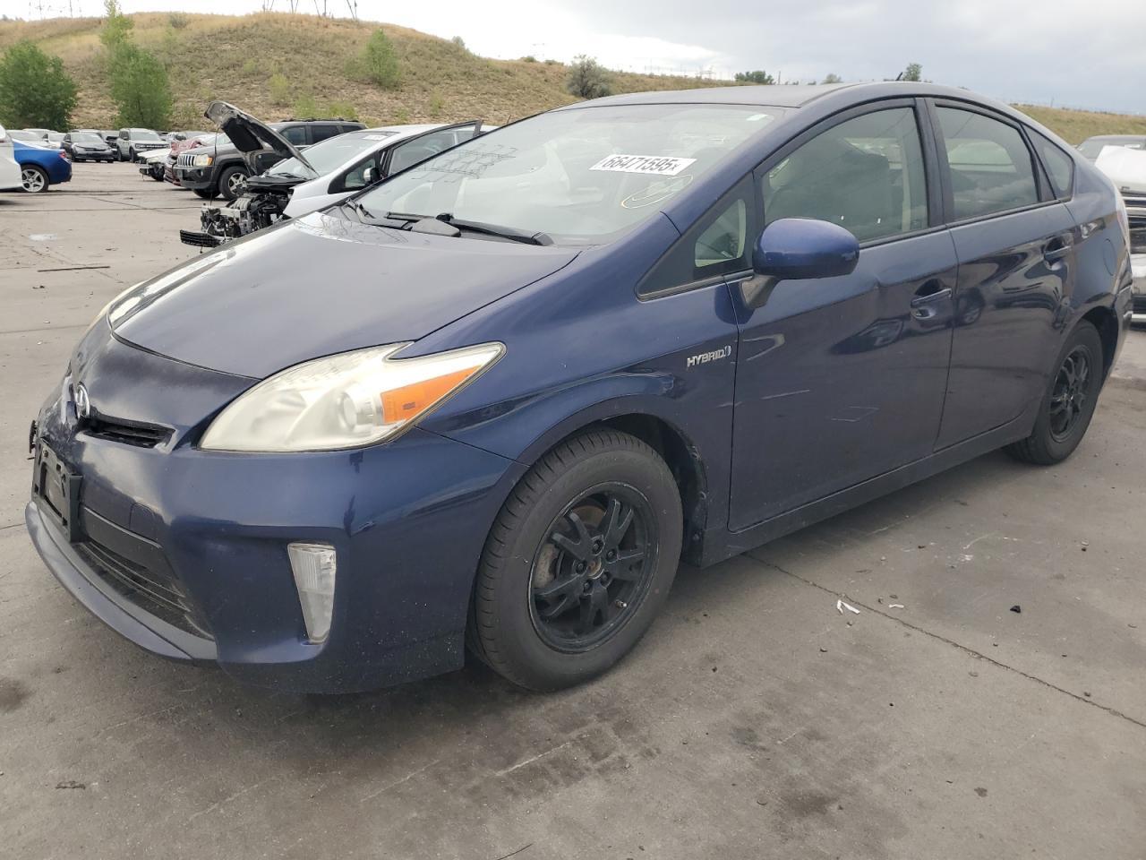 2013 TOYOTA PRIUS