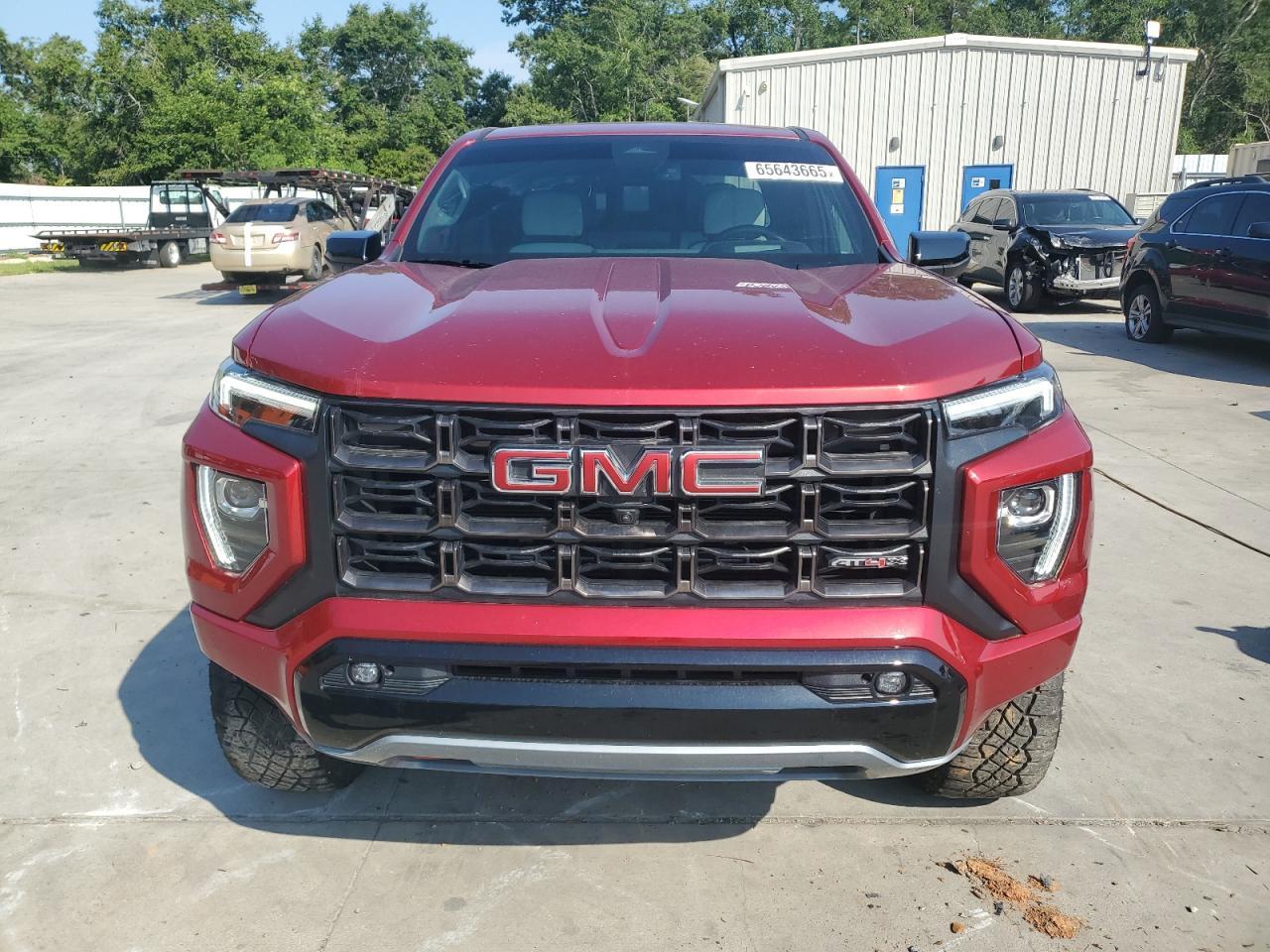 2023 GMC CANYON