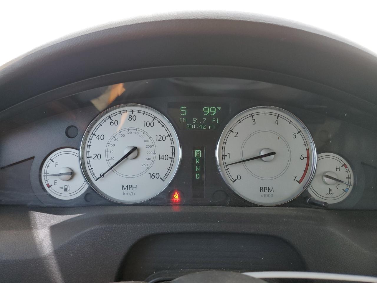 2005 CHRYSLER 300