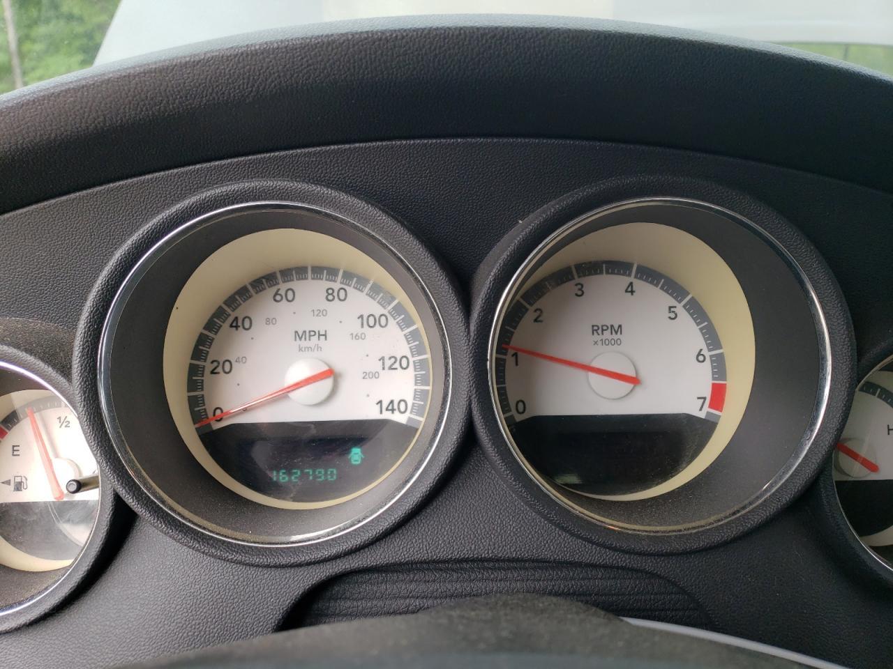 2008 DODGE CHARGER