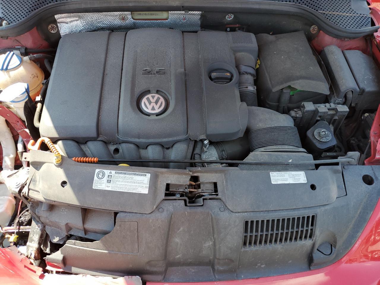 2014 VOLKSWAGEN Beetle