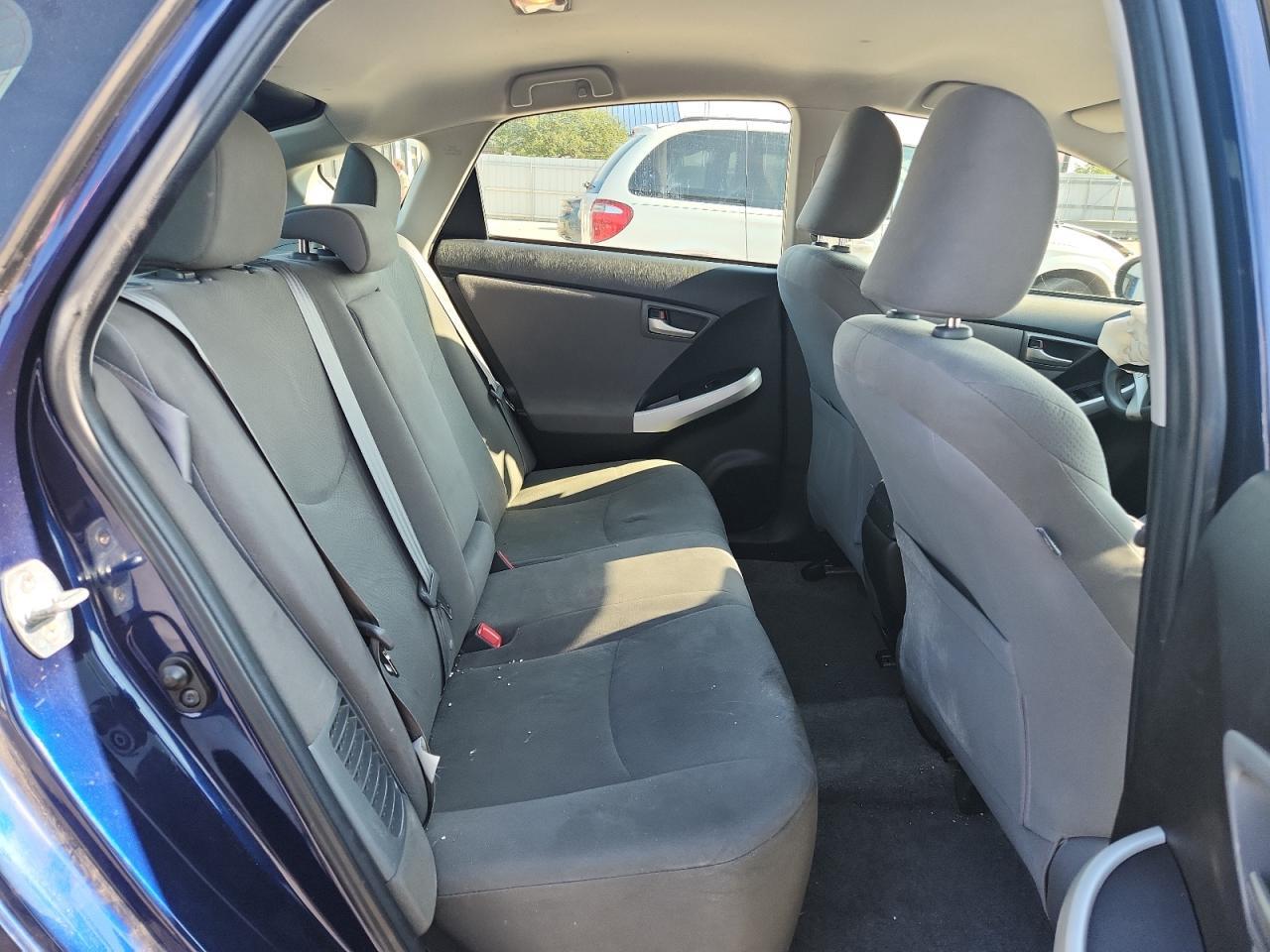 2013 TOYOTA PRIUS