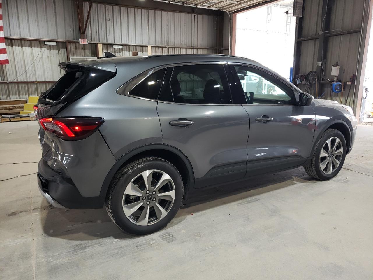 2025 FORD ESCAPE