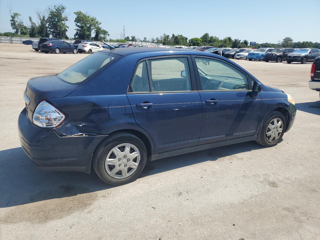 2009 NISSAN VERSA