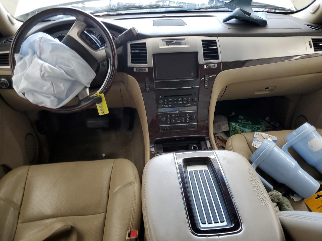 2013 CADILLAC ESCALADE