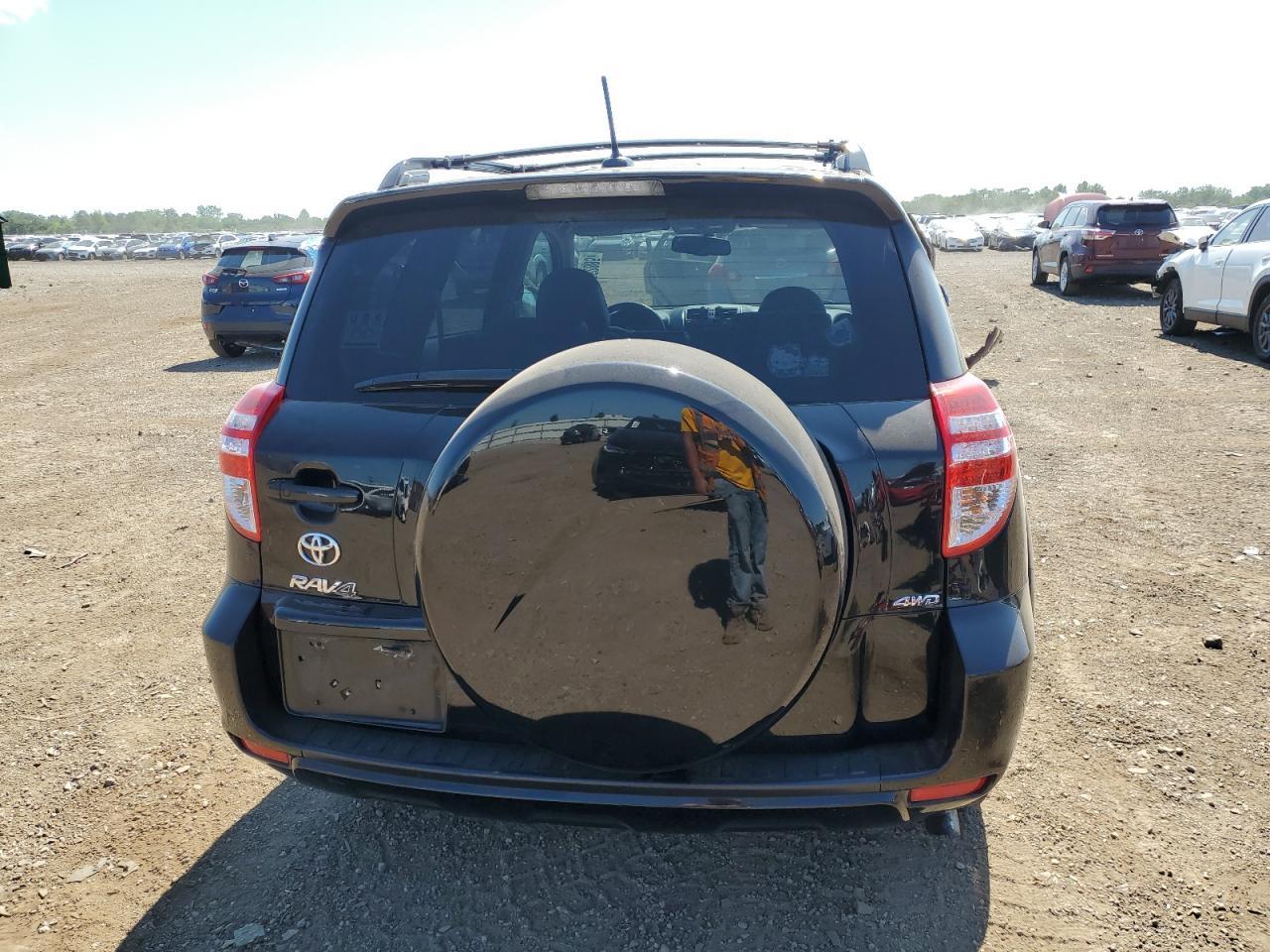 2011 TOYOTA RAV4