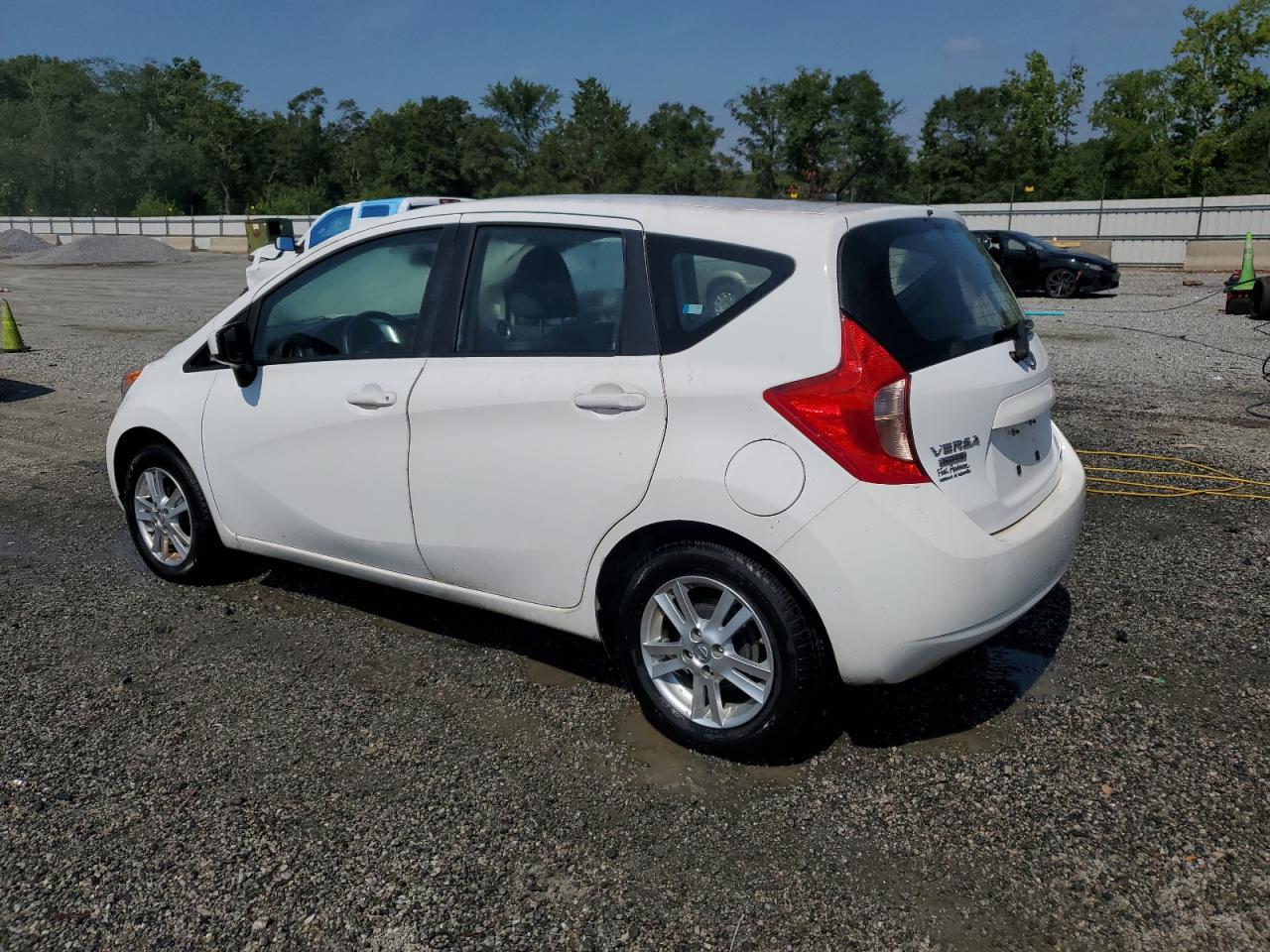 2015 NISSAN Versa Note