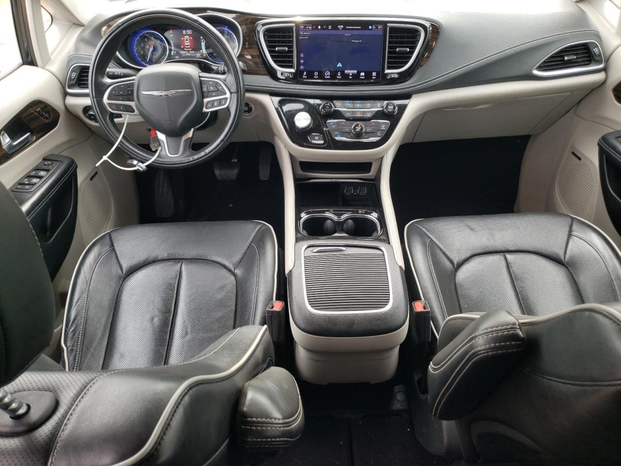 2022 CHRYSLER Pacifica