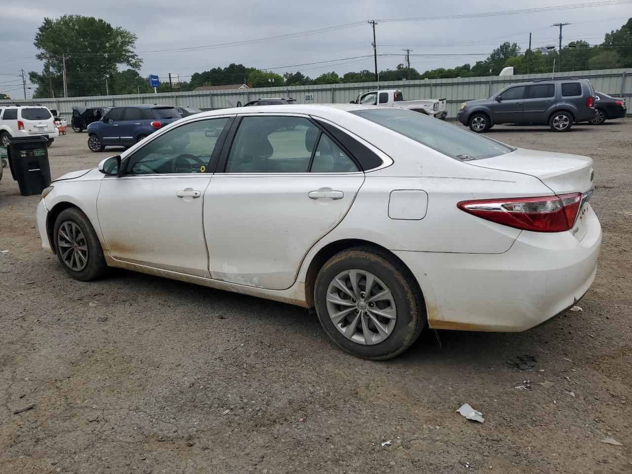2017 TOYOTA CAMRY