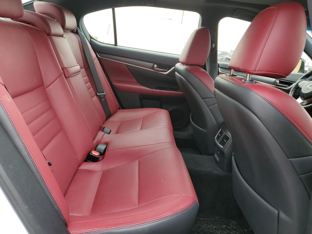 2019 LEXUS Gs