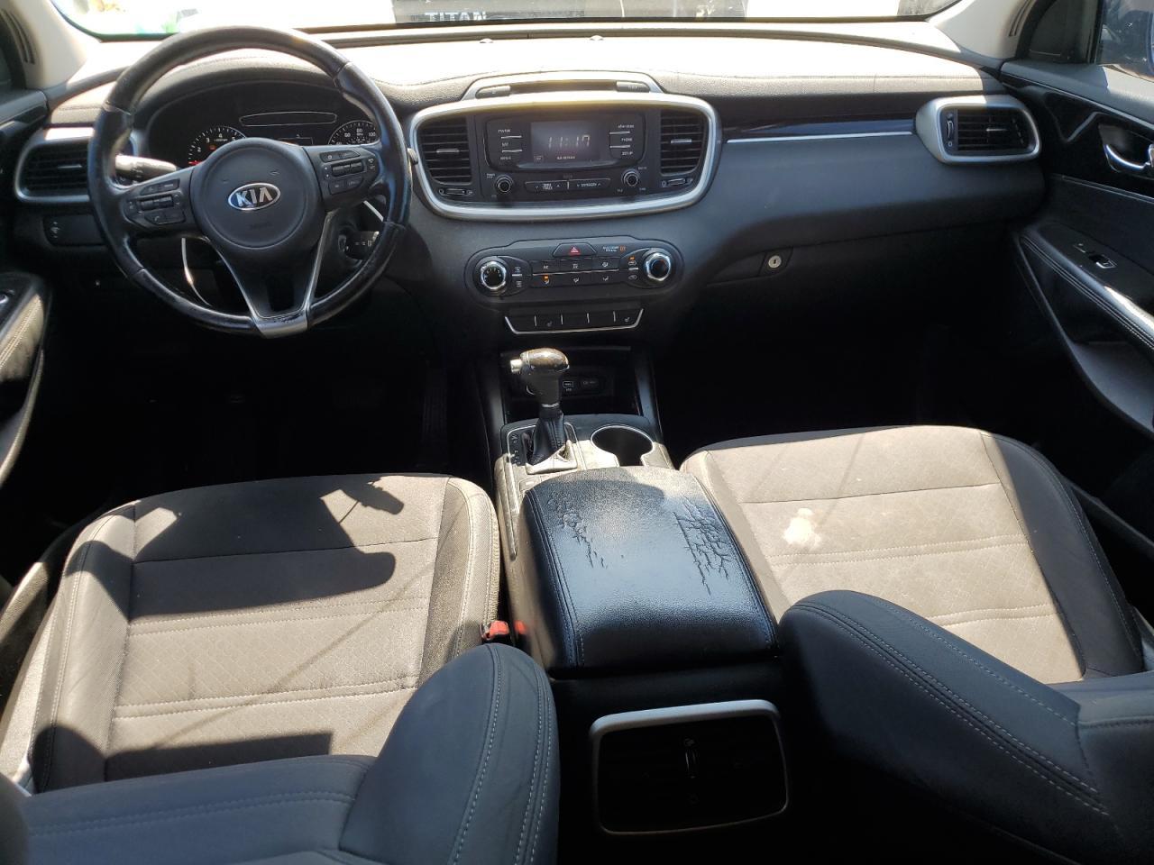 2016 KIA SORENTO