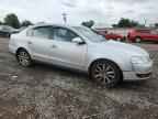 2010 VOLKSWAGEN Passat