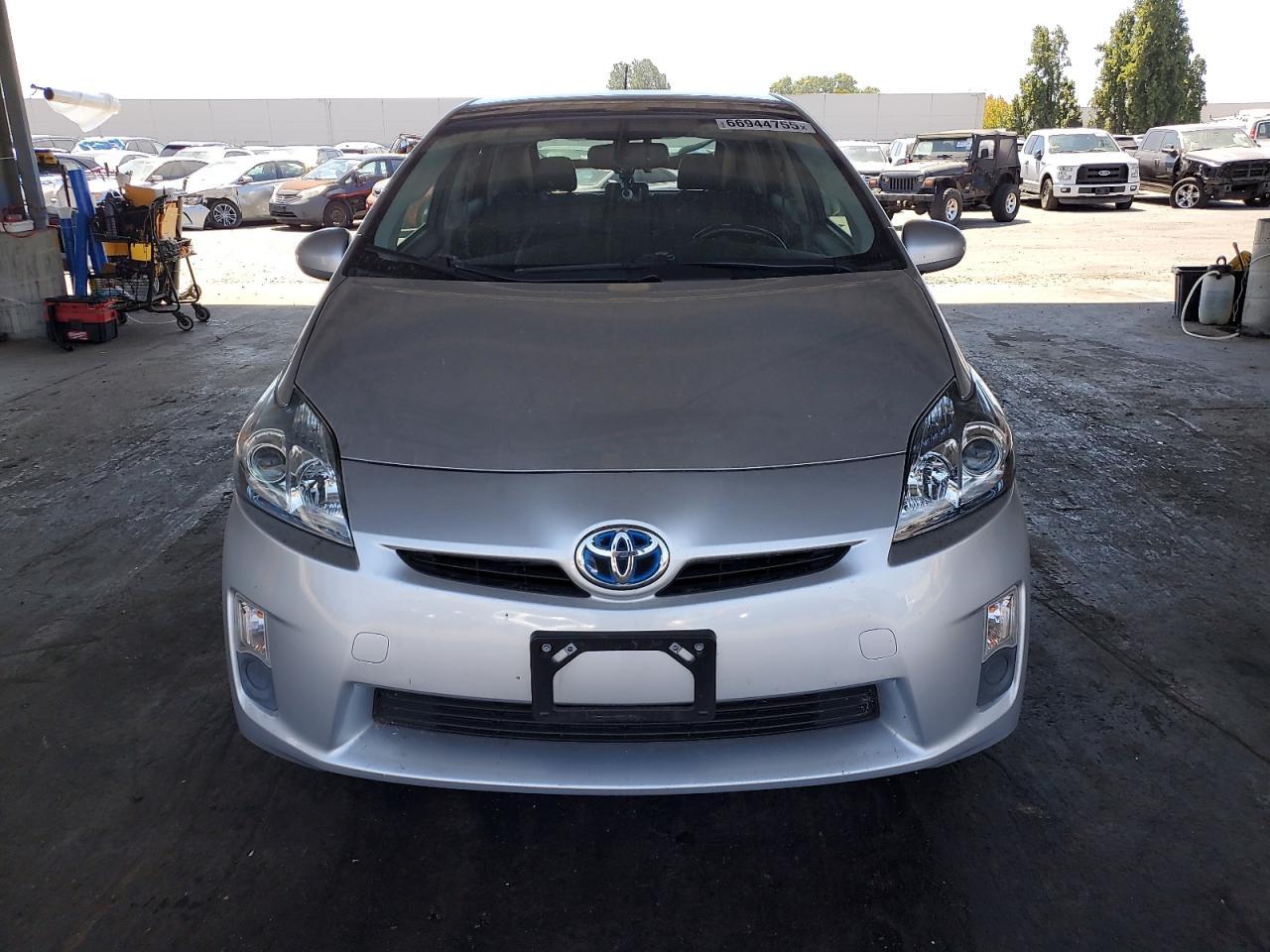2010 TOYOTA PRIUS