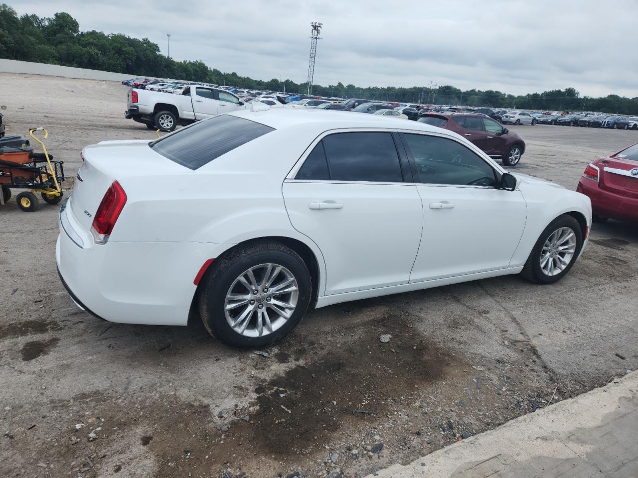 2017 CHRYSLER 300