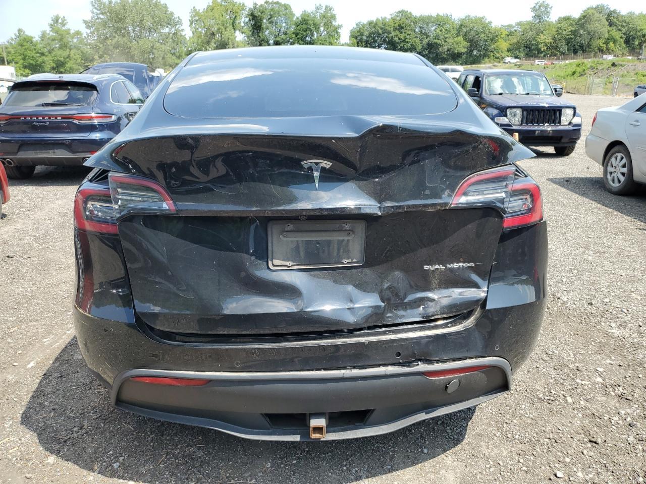 2020 TESLA MODEL Y